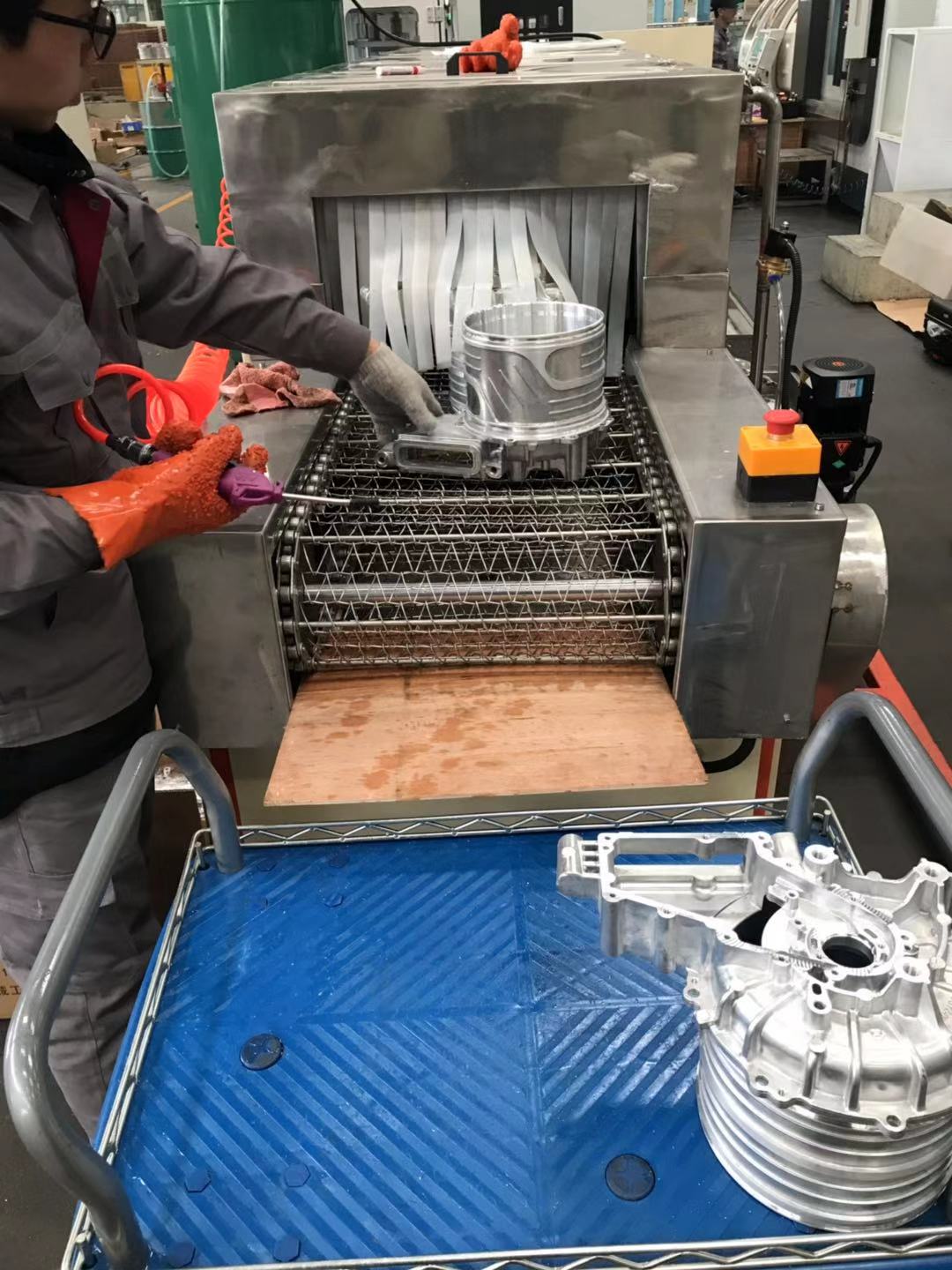 恭喜中国suv销量第一的长城汽车集团签约郑州亨亚机械设备有限公司