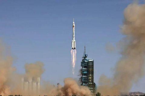 神舟十四号载人飞船发射任务取得圆满成功